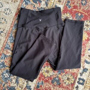 Old Navy - High-Rise Capri Leggings - Pockets - Size S